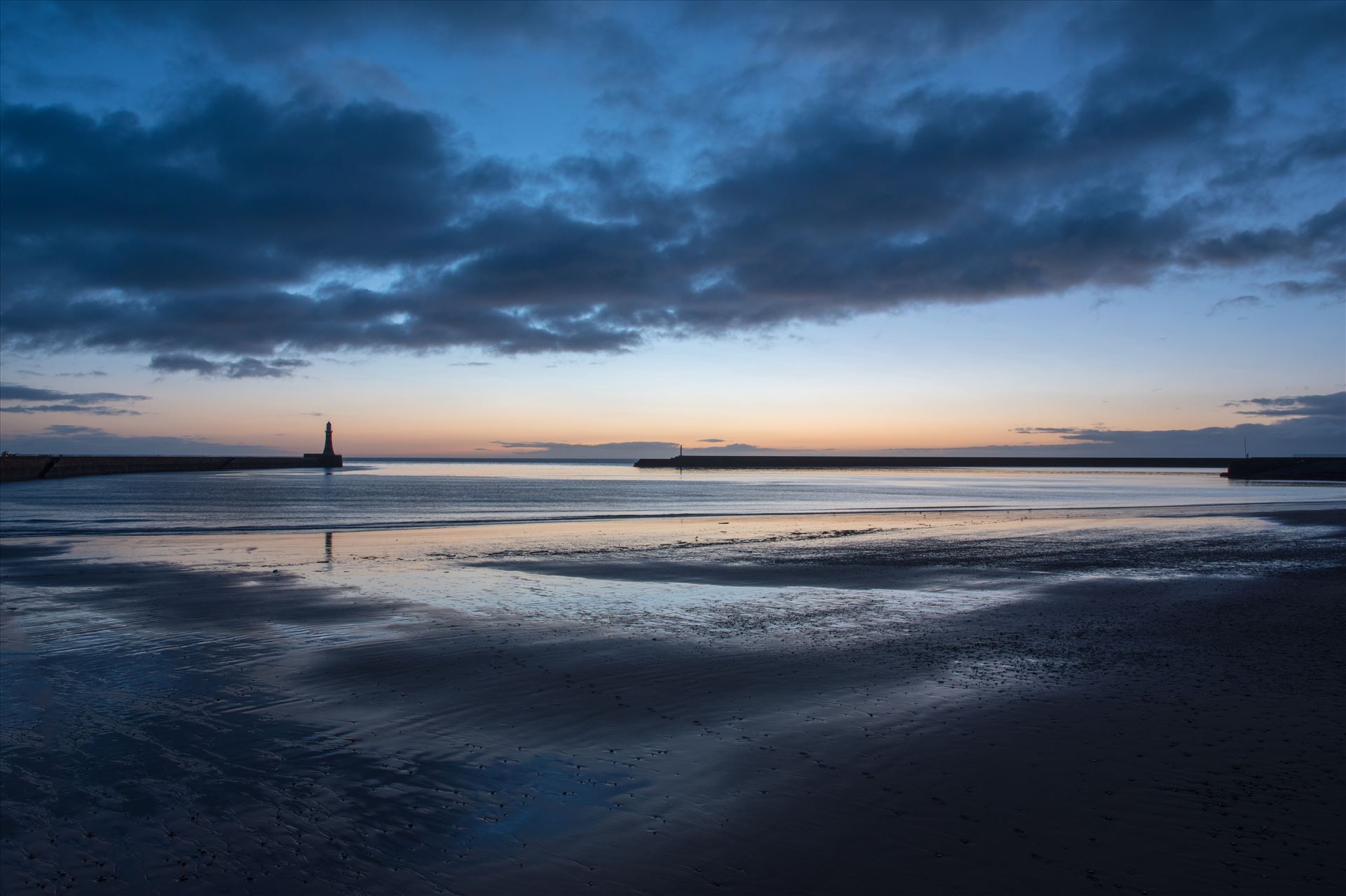Sunrise at Roker, Sunderland -  by Graham Dobson Photography