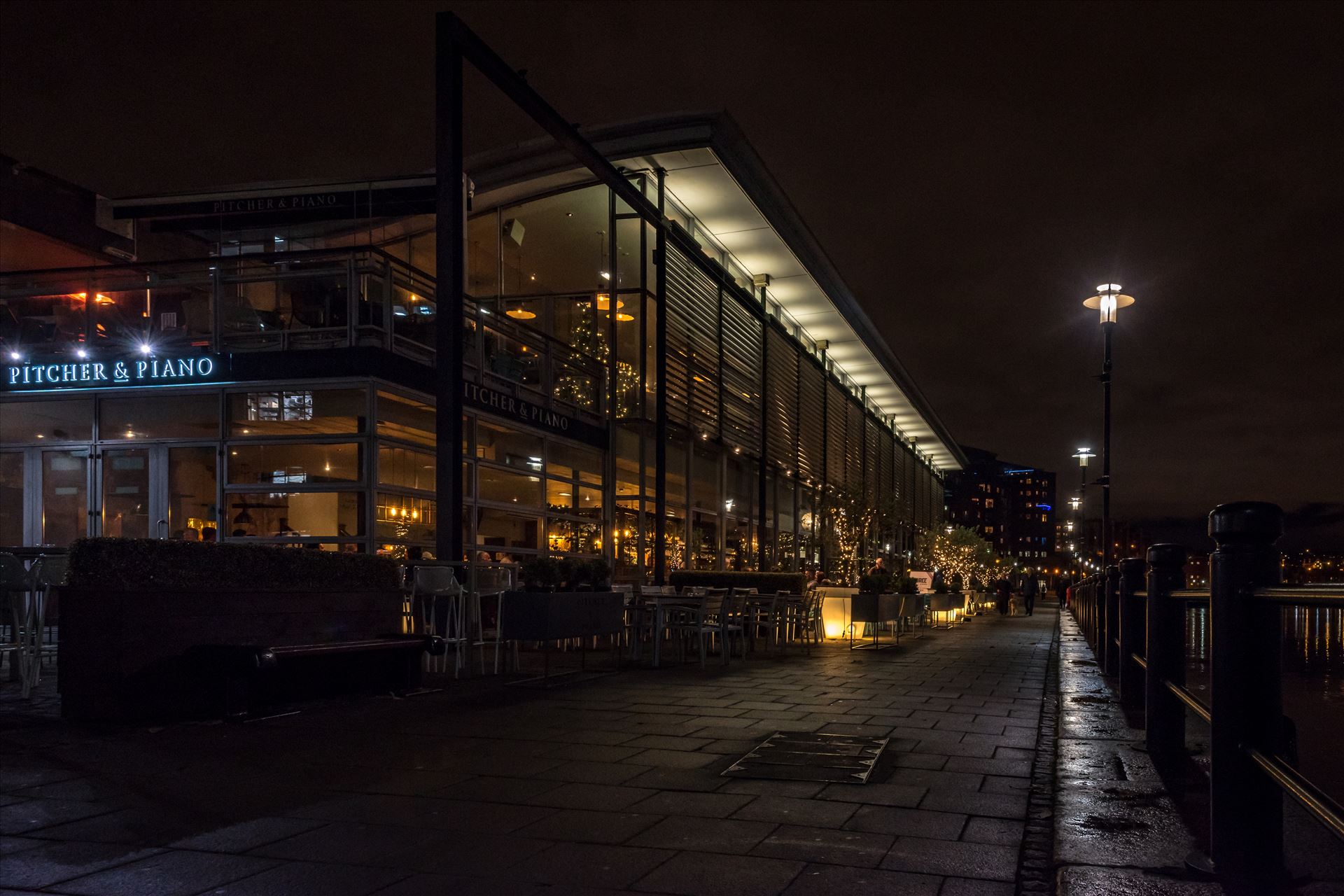 \'Pitcher and Piano\' bar, Newcastle Quayside -  by Graham Dobson Photography